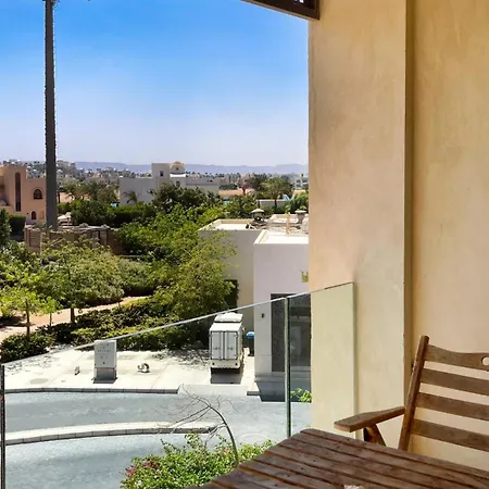 Ollystays Mangroovy 1 Bedroom Beach And Pool Free Access