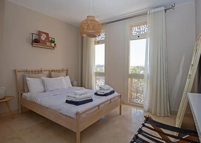 Apartment Ollystays Mangroovy 1br, Walk To & Pool Free Access