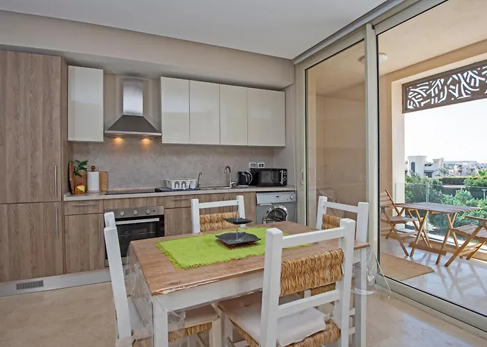 Ollystays Mangroovy 1br, Walk To & Pool Free Access Apartment Hurghada
