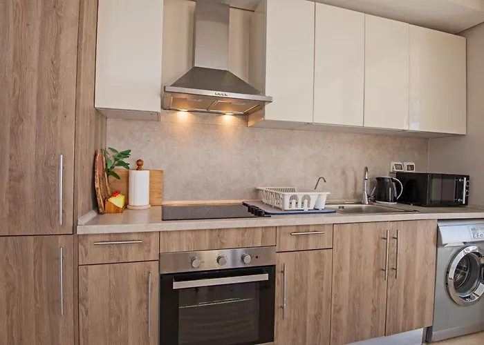 Apartment Ollystays Mangroovy 1br, Walk To & Pool Free Access