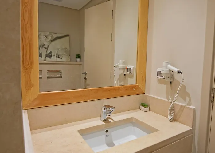 Apartment Ollystays Mangroovy 1br, Walk To & Pool Free Access *